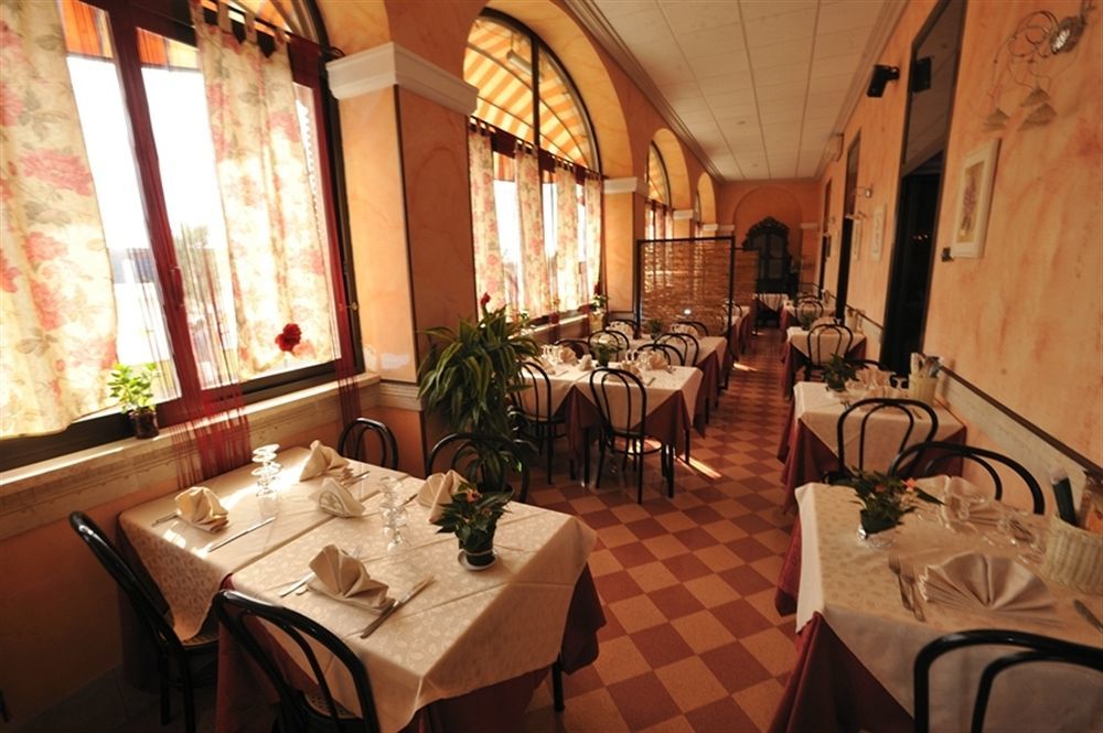 Hotel Miramare Ladispoli Eksteriør bilde